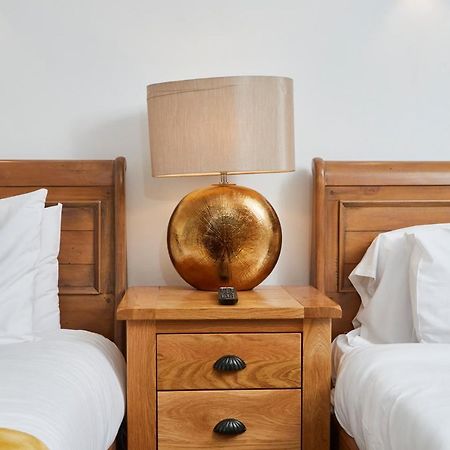 The Nutcracker Suite - Self Check-In, Self-Catering Apartment For East Midlands Airport Kegworth Bagian luar foto