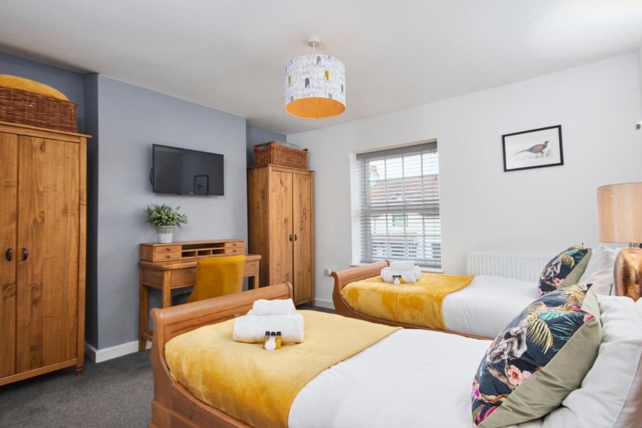 The Nutcracker Suite - Self Check-In, Self-Catering Apartment For East Midlands Airport Kegworth Bagian luar foto